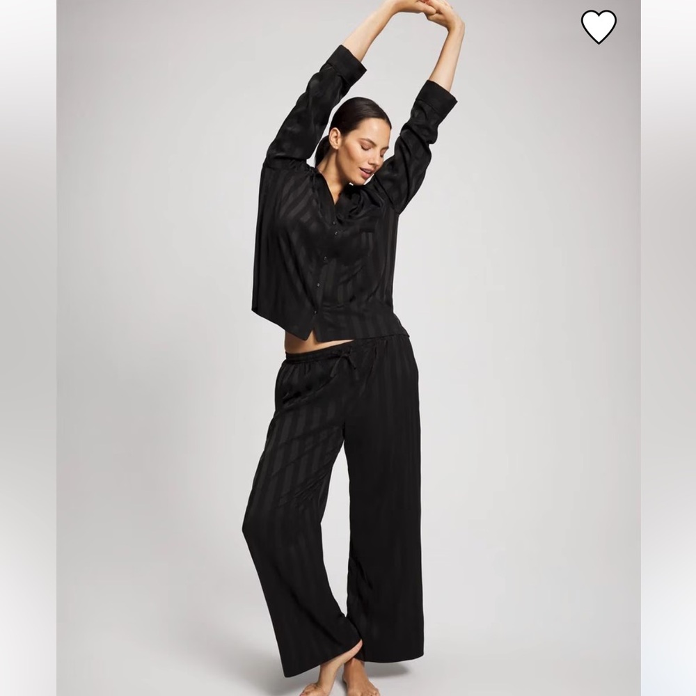 NWT Soma Shadow Stripe Long Sleeve Pajama Notch Collar Top & Pant
